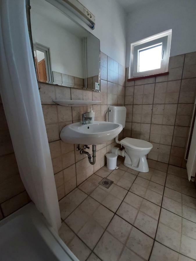 Familia Apartmanhaz Keszthely Exterior foto