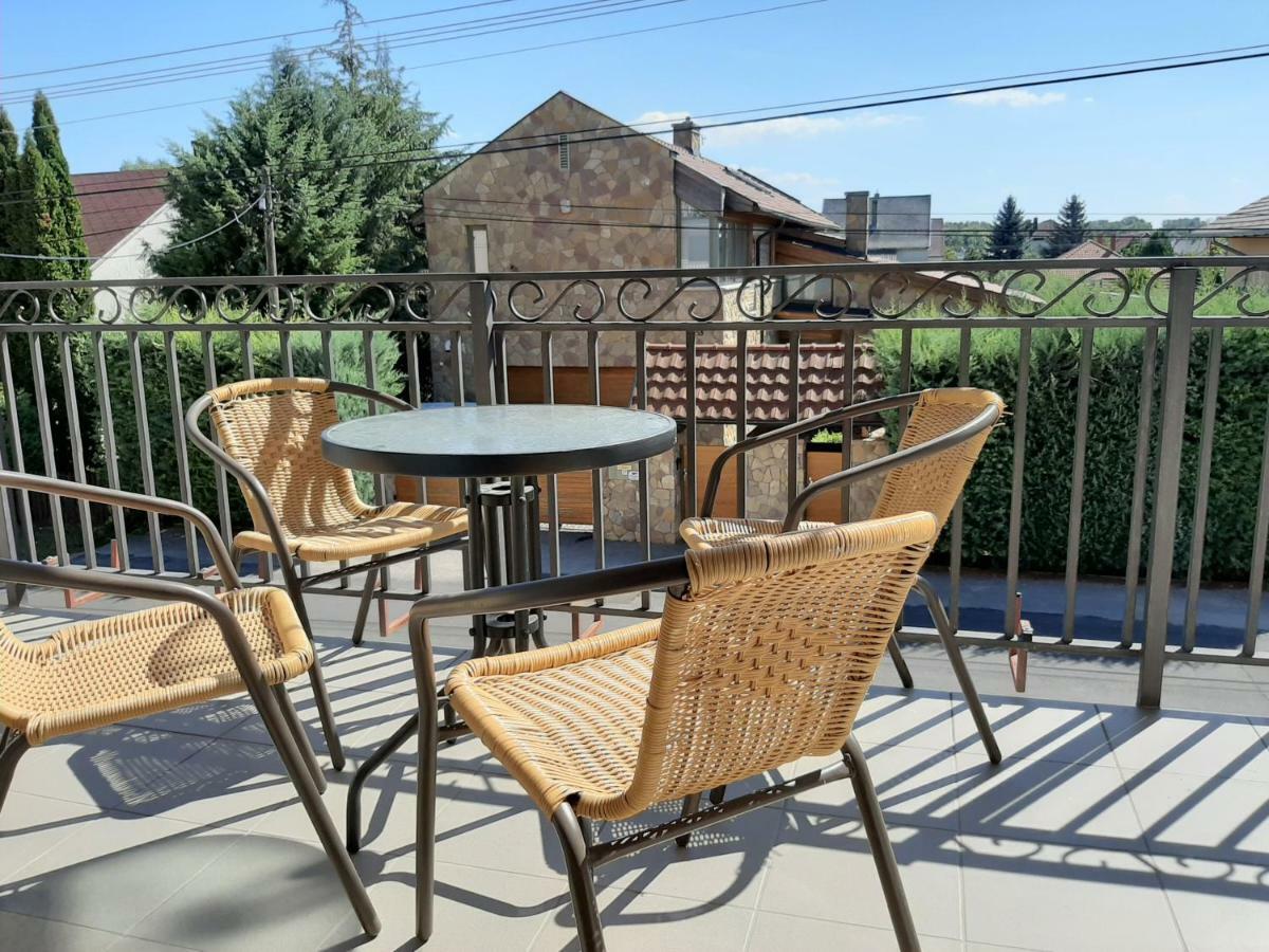 Familia Apartmanhaz Keszthely Exterior foto